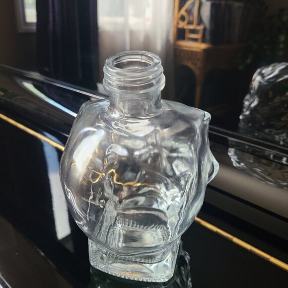 Clear glass head empty bottle. Halloween decor. - Picture 4 of 7